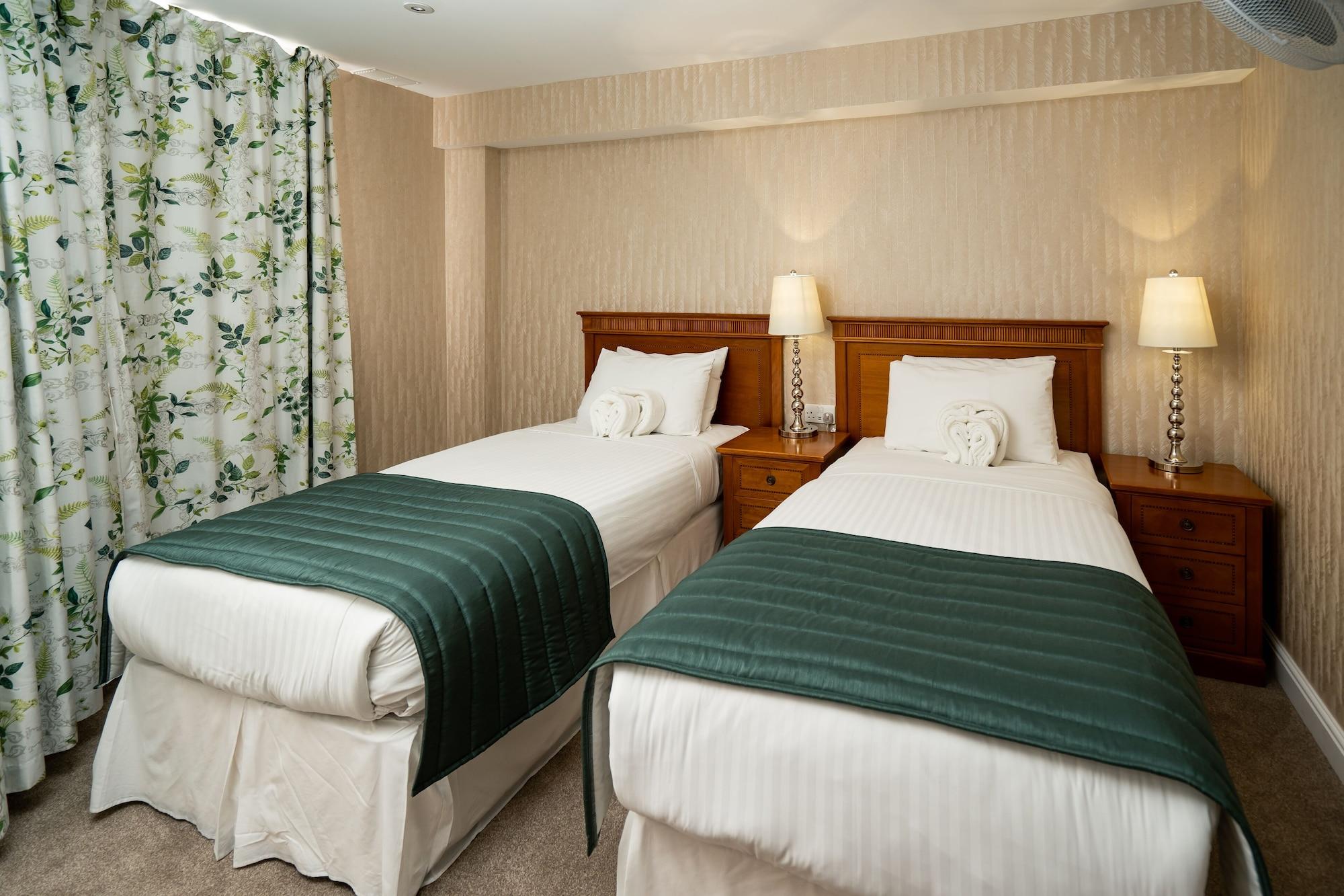 The Clarendon Hotel Blackheath Екстериор снимка