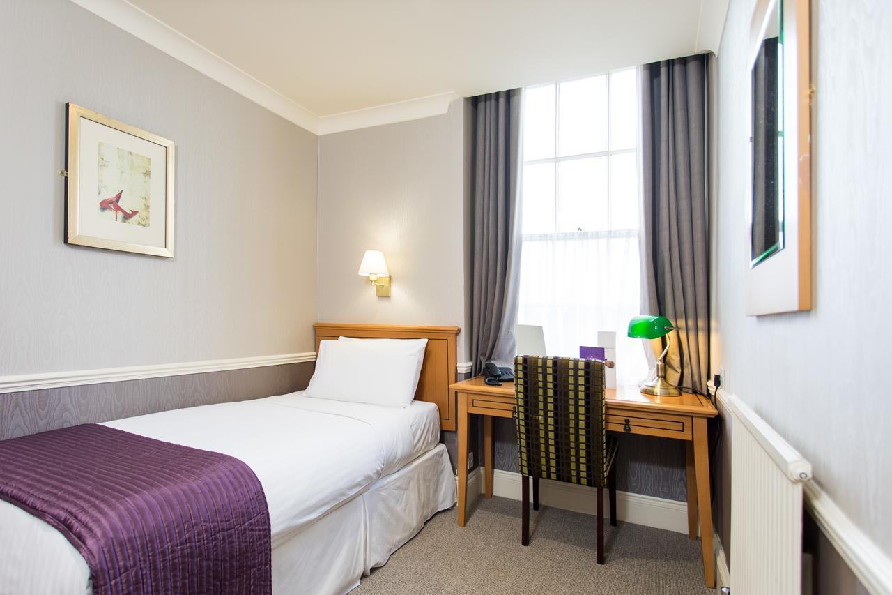 The Clarendon Hotel Blackheath Екстериор снимка